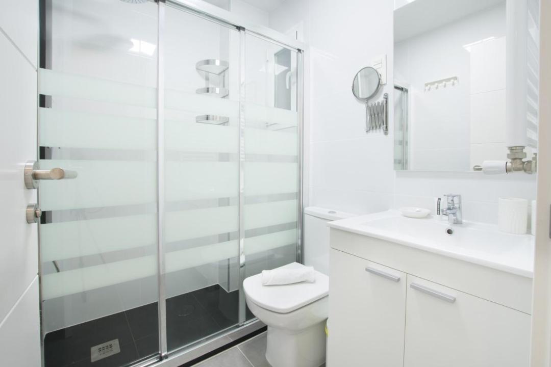 New And Cozy-Studio-Chueca マドリード エクステリア 写真